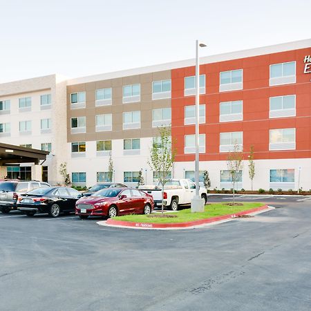 Holiday Inn Express & Suites Russellville By Ihg Exterior photo