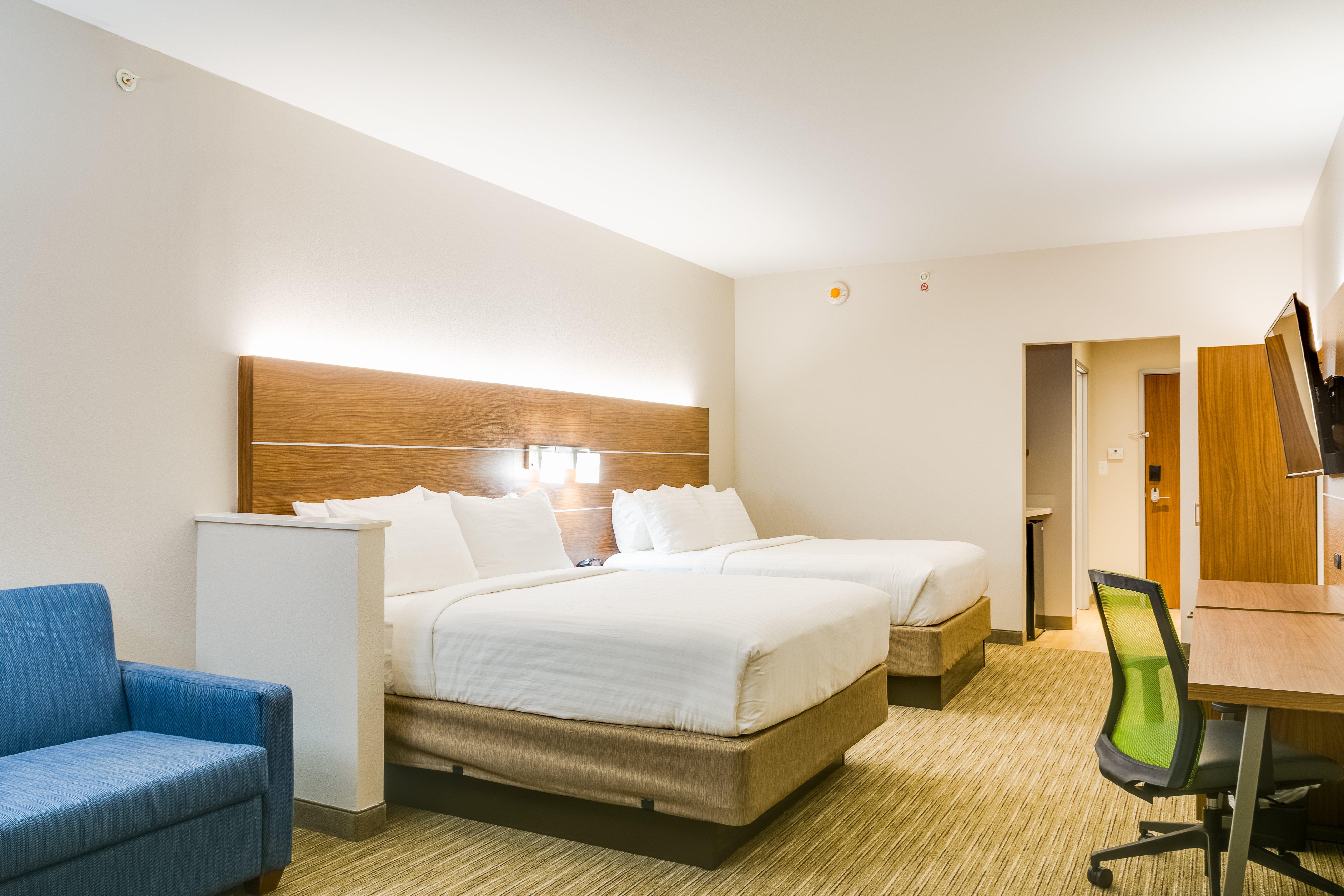 Holiday Inn Express & Suites Russellville By Ihg Exterior photo